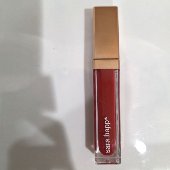 Sara Happ One Luxe Gloss The Ruby Slip red lip gloss - Picture 5 of 13